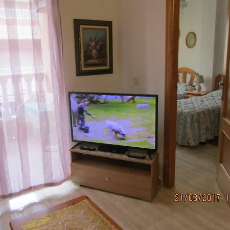 Locos San Pascual Apartman Torrevieja